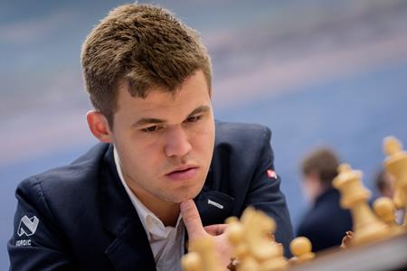 Carlsen2